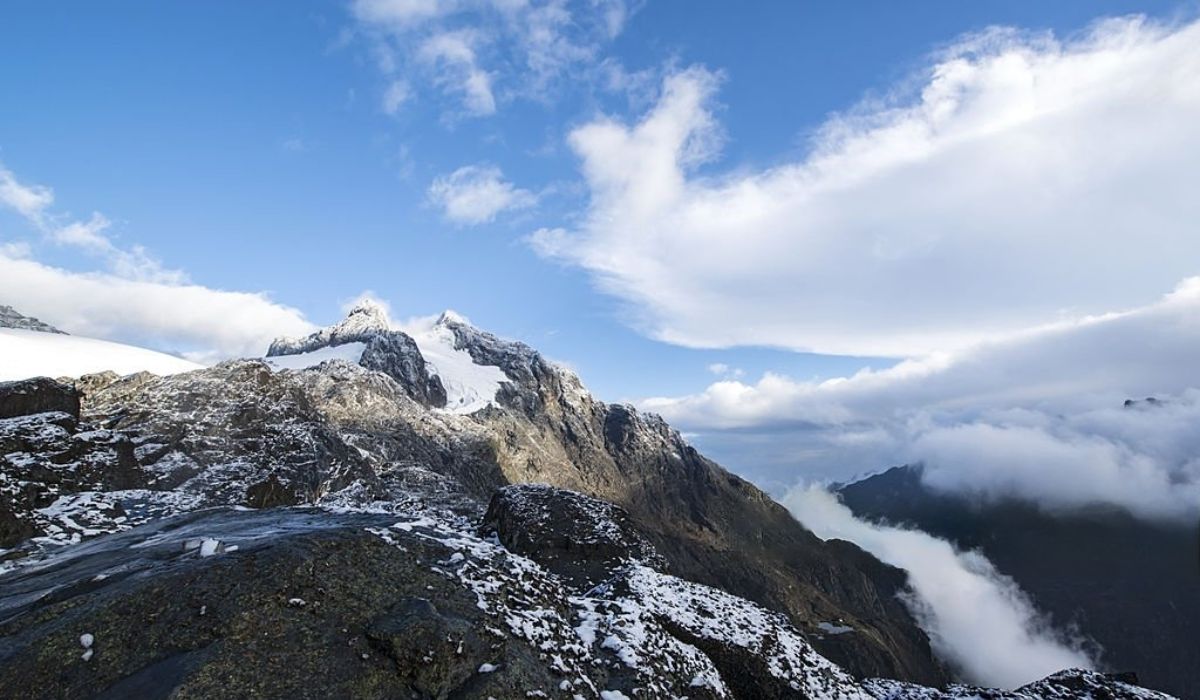 Rwenzori snowing